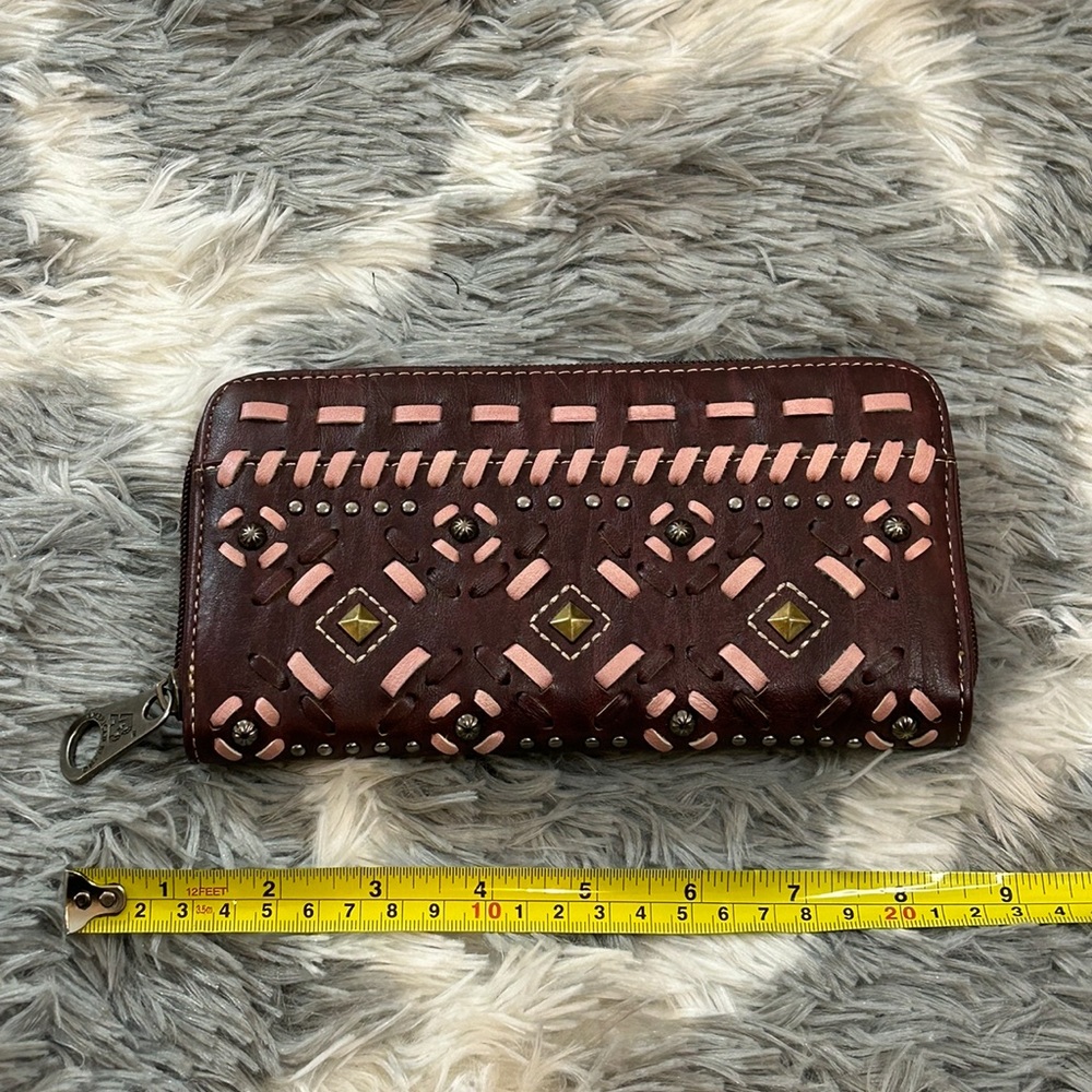 Western Wallet